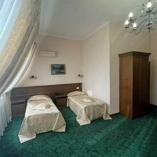 Гостиница Сударушка Краснодар Улучшенный двухместный номер с 2 отдельными кроватями-6