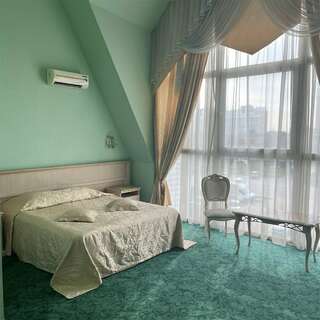 Гостиница Сударушка Краснодар Стандартный люкс-1